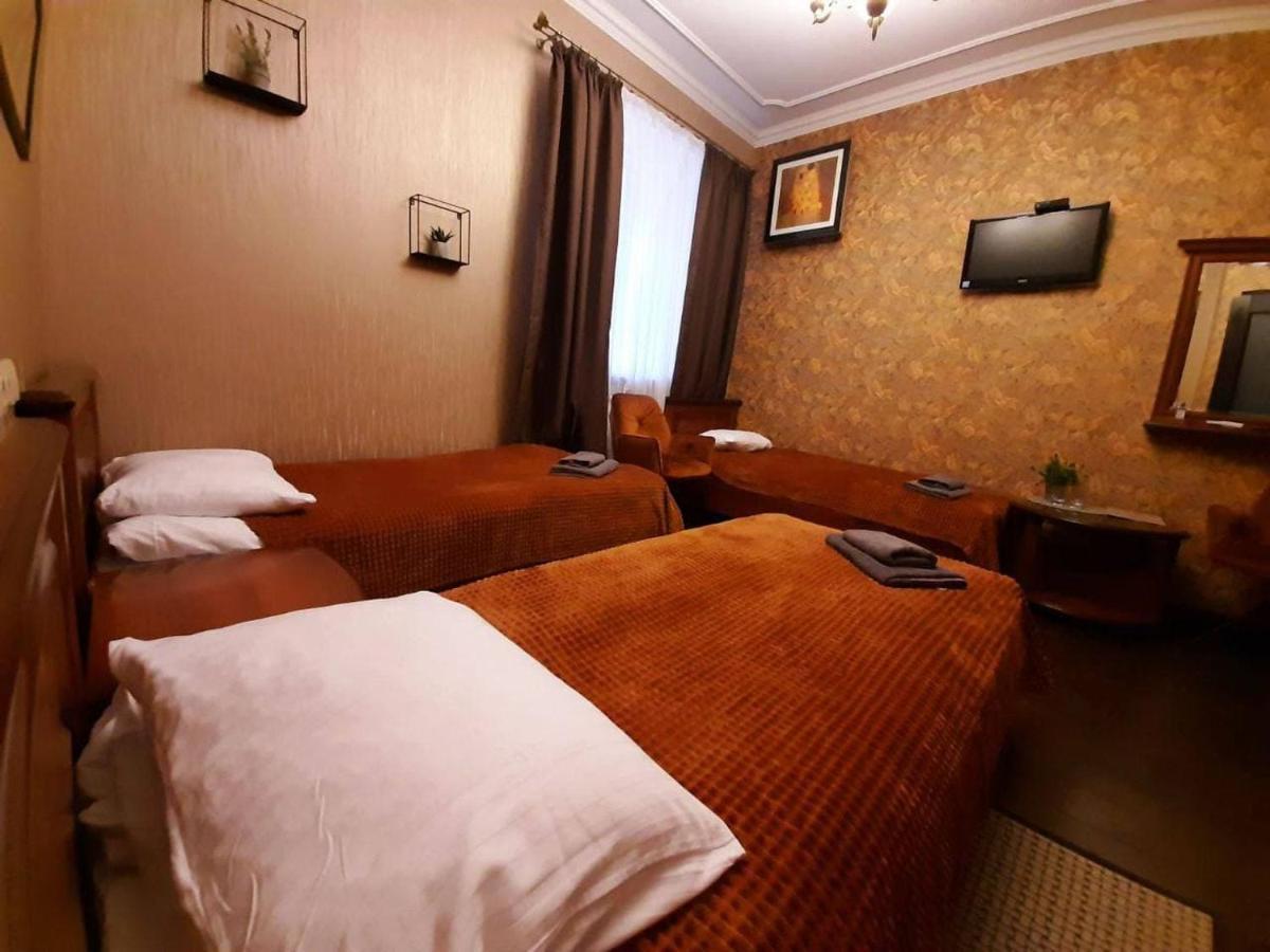 Bogdanov Yar Hotel Kiev Exterior foto