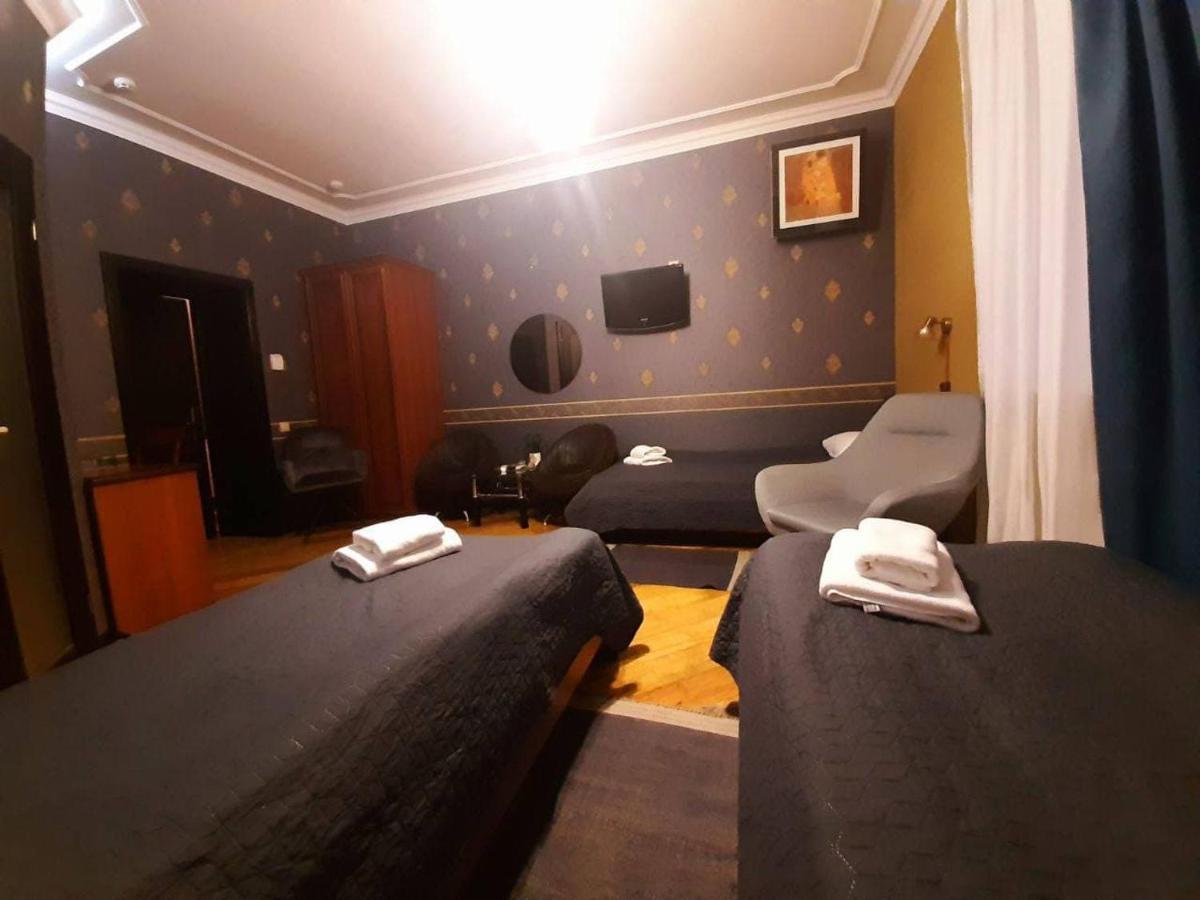Bogdanov Yar Hotel Kiev Exterior foto